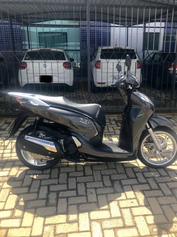 Honda SH300 - Estado de zero - Km Baixa! - Foto 2
