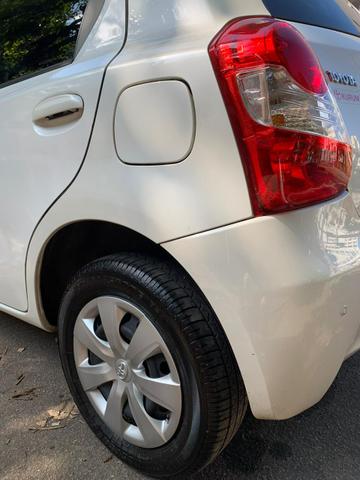 Etios 1.5 xs 2016 mt - Foto 7