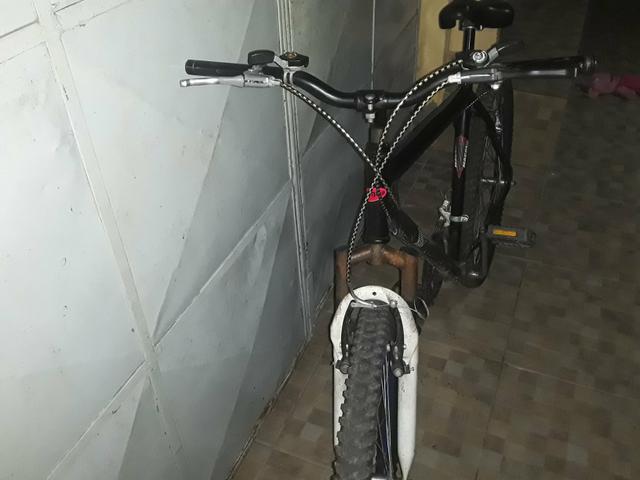 Vendo bicicleta aro 24 - Foto 4
