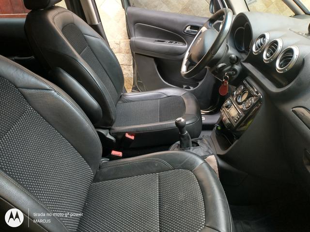 Ótimo carro, muito conservado - Foto 9