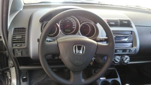 Honda fit 2005