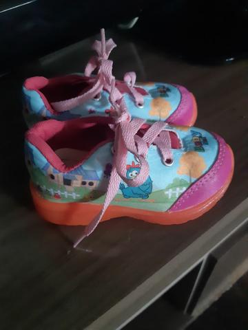 Tênis menina