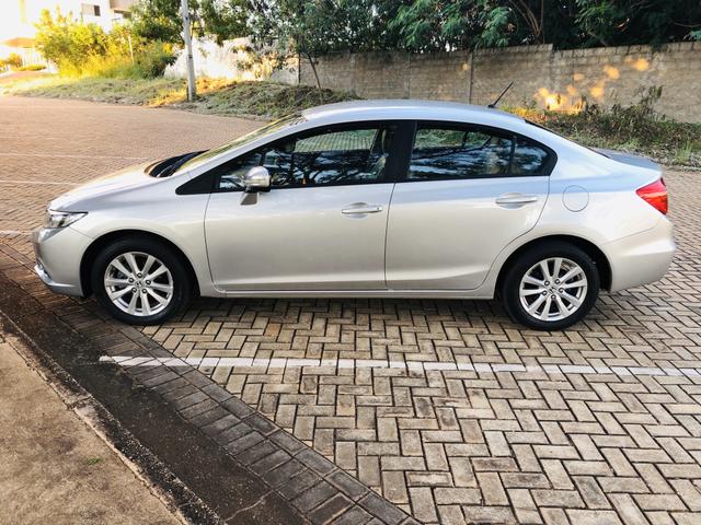 Honda Civic 1.8 LXL Automático 2013 IPVA PAGO - Foto 8