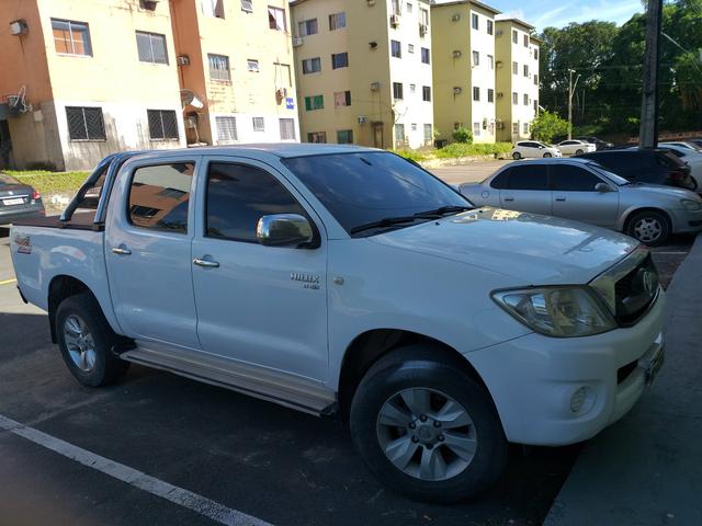 Hilux top