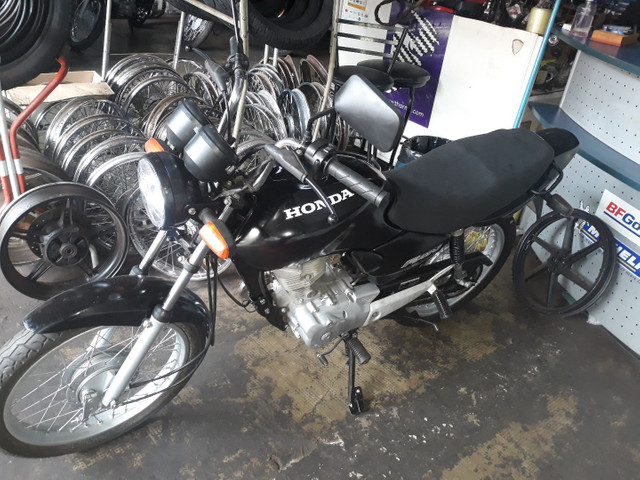CG FAN 125 LEILÃO