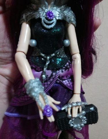 Boneca Ever After High Raven Queen Wave 1 - Foto 4
