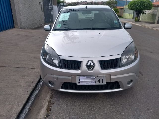 Sandero 1.6 Completo