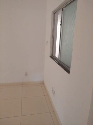 CA Alugo casa com 2/4 com grande espaço externo de jardim e quintal em piatã !! - Foto 17