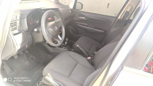 Honda FIT 1.5 LX 16V Flex 4P mecânico - Foto 3