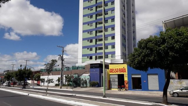 Apartamento com 2/4 próximo ao River Shopping