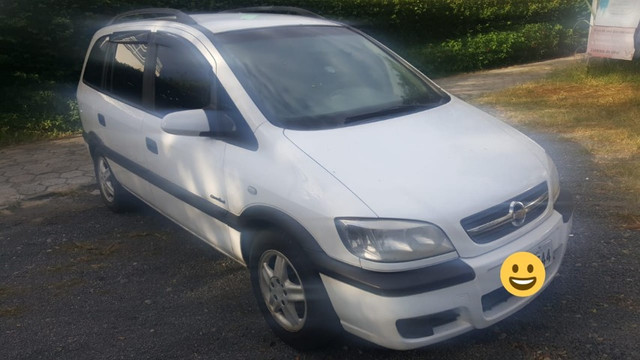 Zafira 7 lugares completa 2012 otimo estado