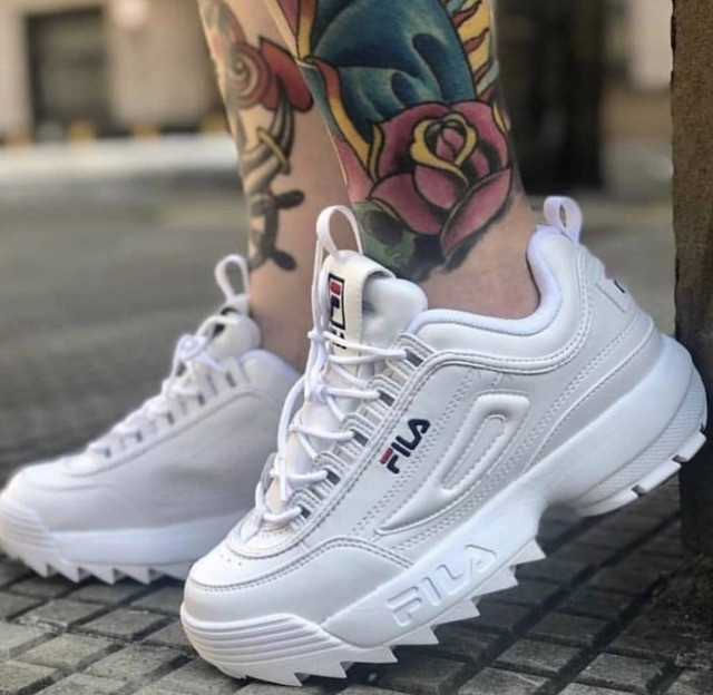 tenis fila disruptor cores