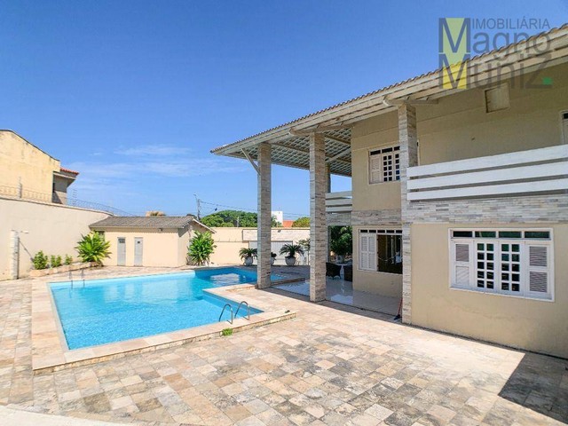 Casa Duplex com 5 quartos para alugar, 602 m² por R$ 6.000/mês - De Lourdes - Fortaleza/CE