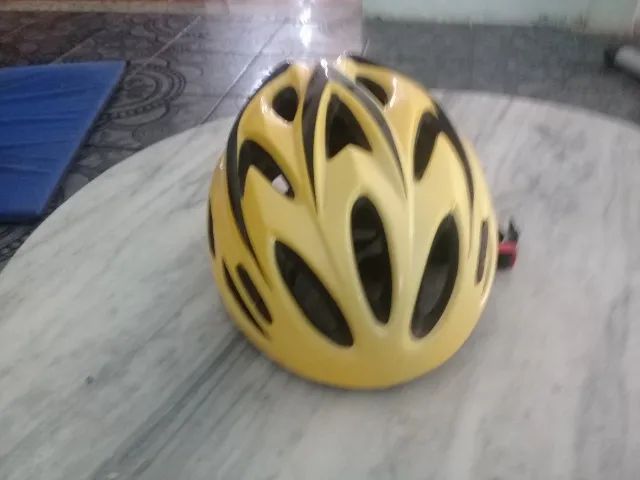 capacete para byke semi novo - Foto 2