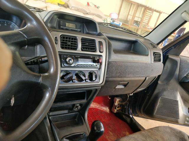Pajero 1.8 2001 de leilão baixado