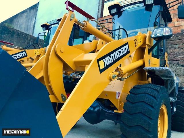 Pá Carregadeira 0km C/Ar Cond 1800kg - Pronta Entrega