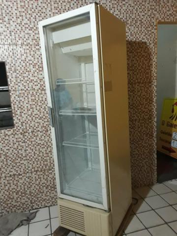 VENDE SE 2 Refrigeradores horizontal e 1 vertical - Foto 4