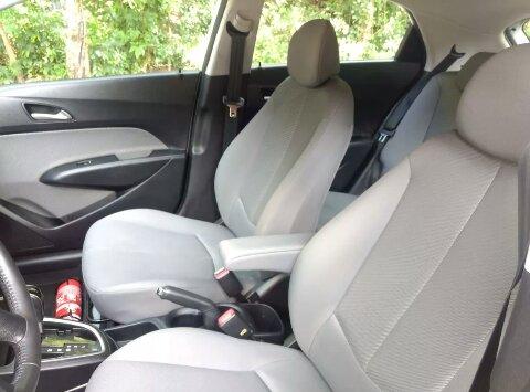 Vendo hb20 1.6 - aceito 3.000,00 na mão + parcelas - Foto 4