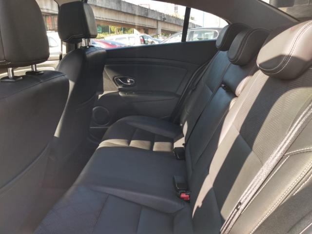 RENAULT FLUENCE 2015/2016 2.0 DYNAMIQUE PLUS 16V FLEX 4P AUTOMÁTICO 23.000km - Foto 10