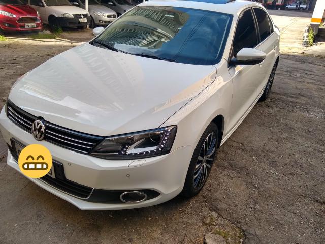 Jetta TSI Premium, Baixa km!