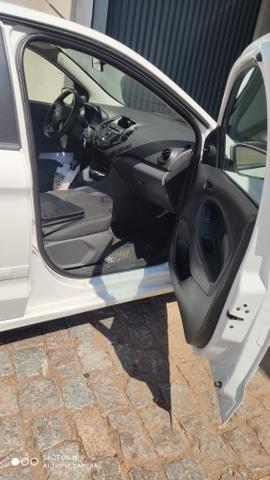 Ford ka+ (sedan) 1.0 15/15 - Foto 2
