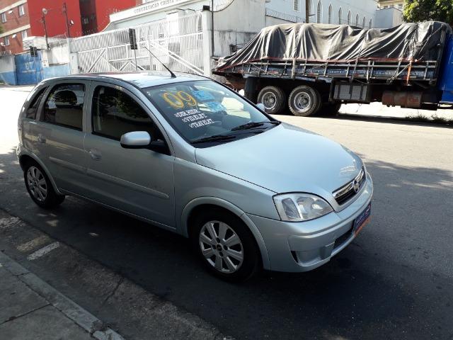 GM-Corsa Hatch 09 Premium 1.4 Flex, Troco e Financio - Foto 8