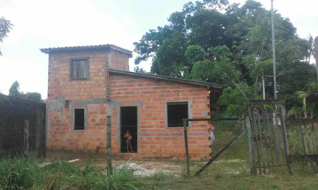 Vendo uma casa no valor de desapego 25 mil - Foto 2