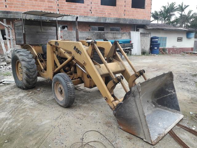 Máquina carregadeira pula pula massey Ferguson - Foto 4