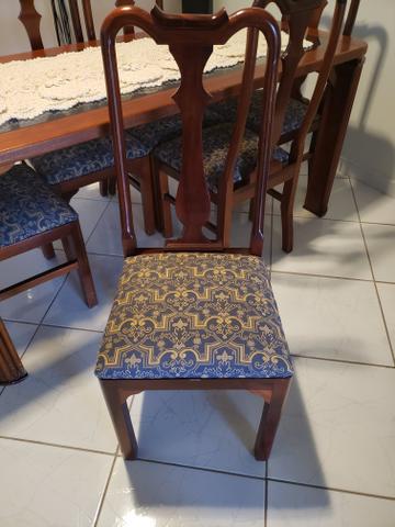 Mesa de madeira com vidro - Foto 3