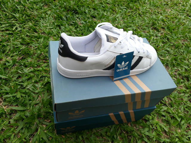 Adidas Superstar