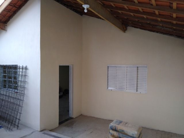 Alugo Casa térrea