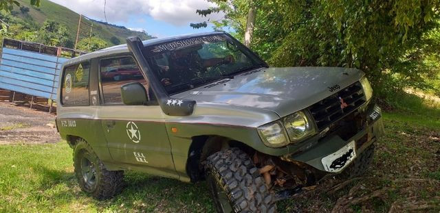 Pajero V6 4x4 Gasolina 99