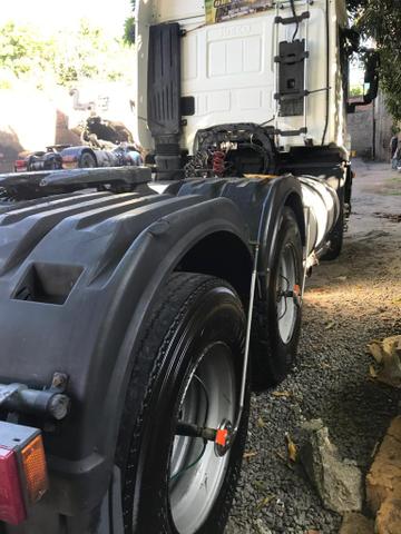 Vendo caminhões Mercedes versãos 2035 e outro iveco versão 380 truque - Foto 13