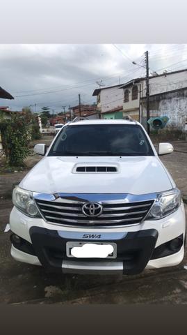 Toyota Hilux SW4 2013