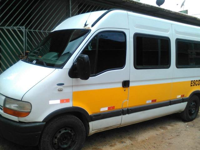 Vende-se Van Renault Master 2.5 - Foto 2