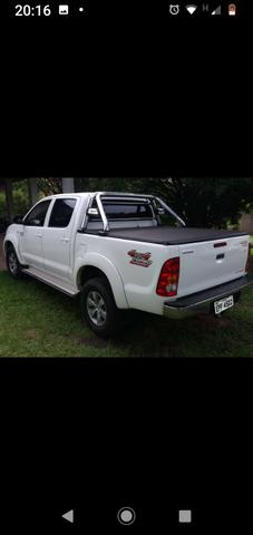 Toyota Hilux SRV