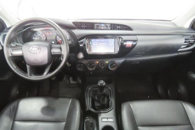 Toyota Hilux 2.8 tdi std cd 4x4 2018 - Foto 6