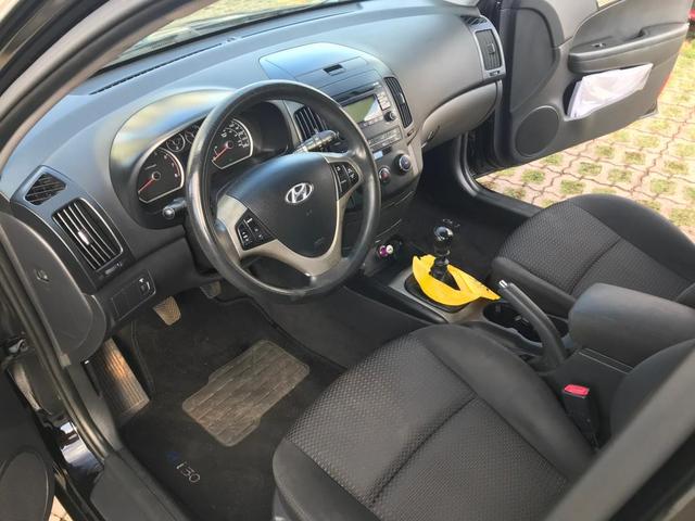 Vendo Hyundai I30 2010/2011 manual (Não tem Teto solar) - Foto 4