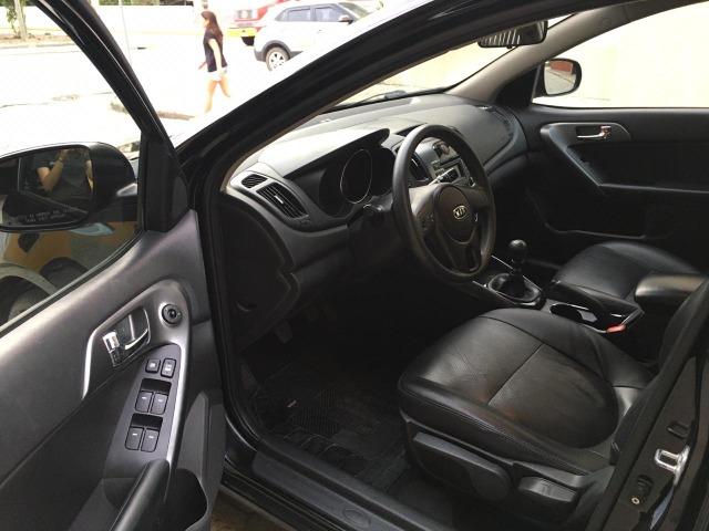 Kia Cerato 2013 de qualidade com baixa km!! - Foto 13