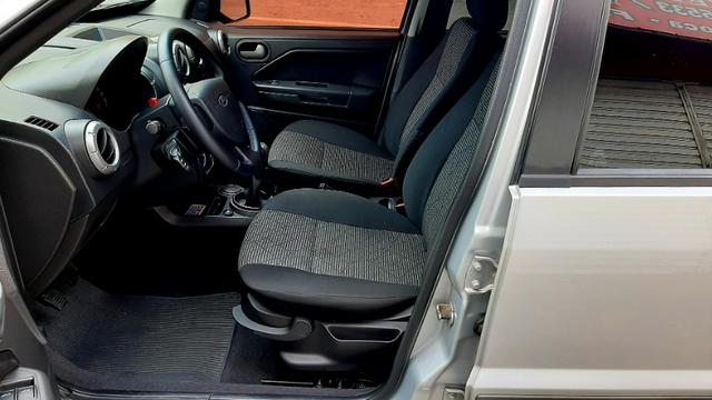 Ford ecosport freestyle XLT motor 1.6 8v flex 4p prata 2011 67.000km ipva2020pgvist - Foto 10