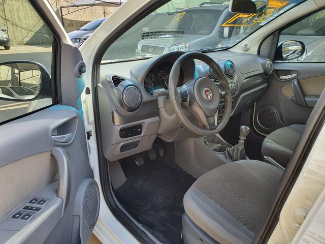 Palio Essence SP 1.6 2014 Completinho - Foto 8