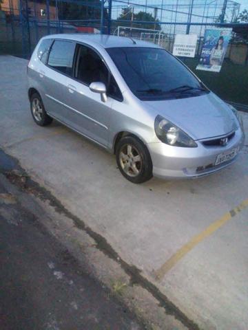 Vendo honda fit 06