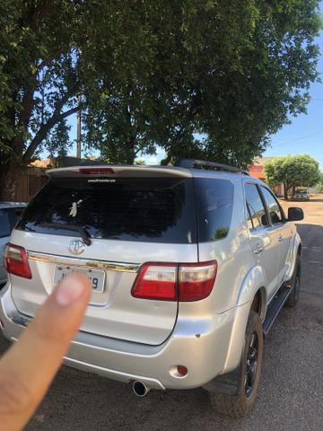 Hilux SW4 3.0 4x4