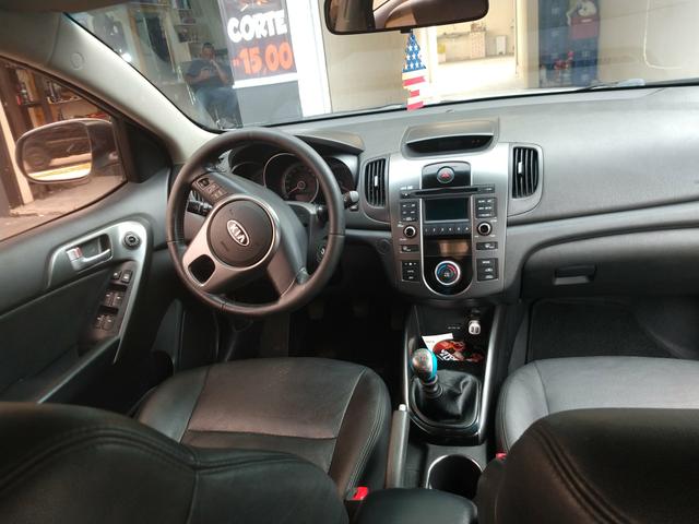 Cerato 2012 - Foto 5