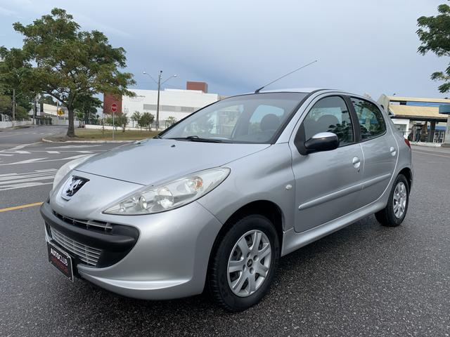 Peugeot 207 Completo 1.4 Flex 2011 impecável