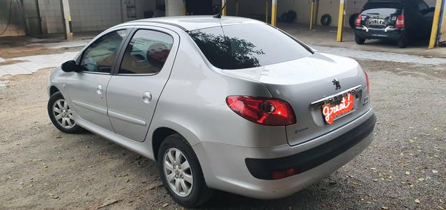 PEUGEOT 207 Passion XR S * ÓTIMA OPORTUNIDADE - Foto 2