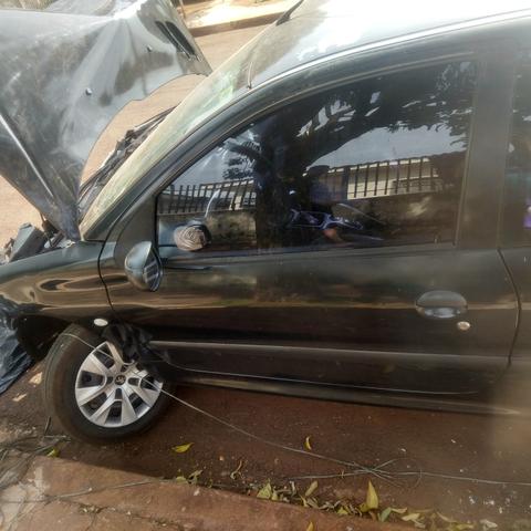 Peugeot 206 - Foto 2