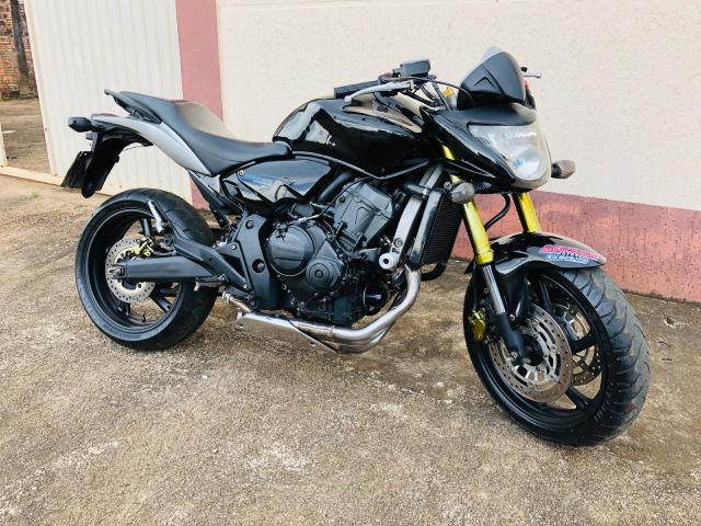 Vende se Hornet impecável 2008 - Foto 2