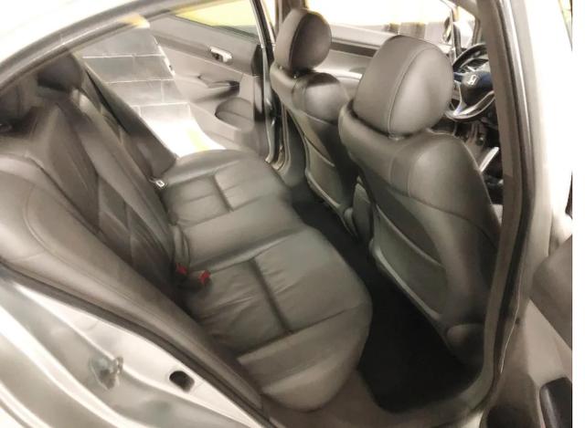Honda Civic 1.8 lxl flex aut. 4p 2010 prata Oferta Imperdível - Foto 8