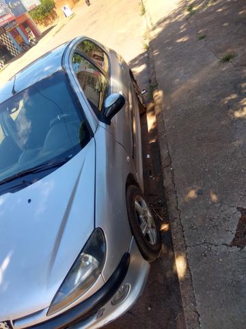 Vendo Peugeot 206 2008 completo de tudo - Foto 6